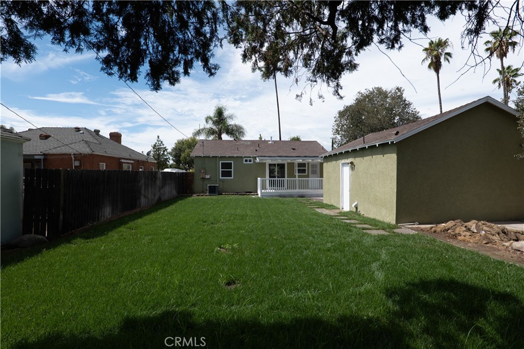 3285 N Mountain View Property Photo 25