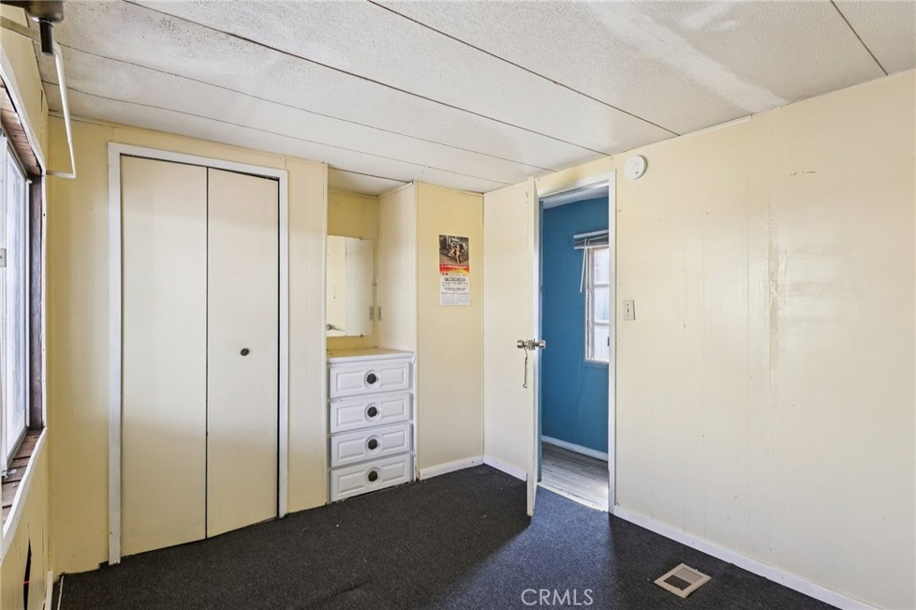 17333 Valley Boulevard 15e Property Photo 12