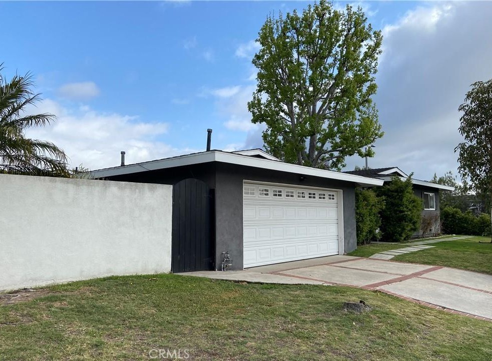 2112 Dover Drive Property Photo 45