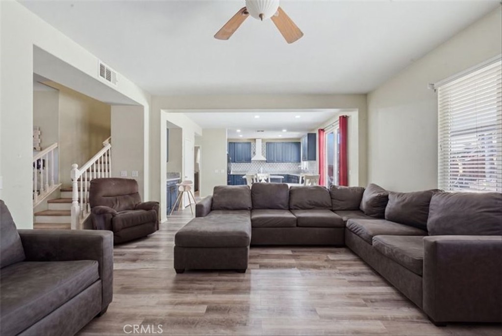 25928 Calle Ensenada Property Photo 4