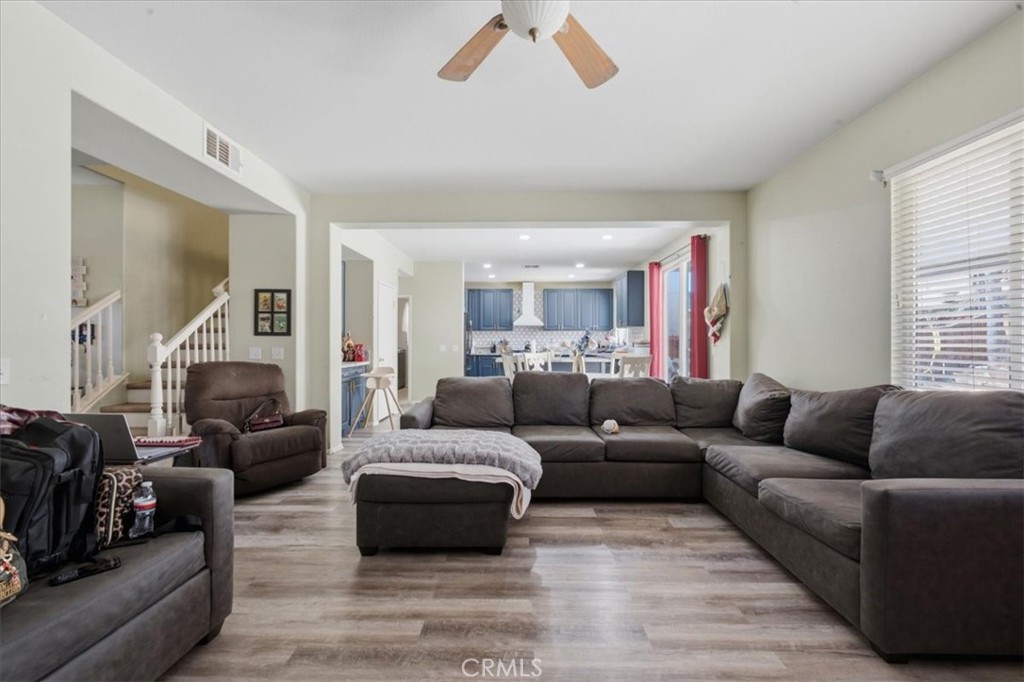 25928 Calle Ensenada Property Photo 5