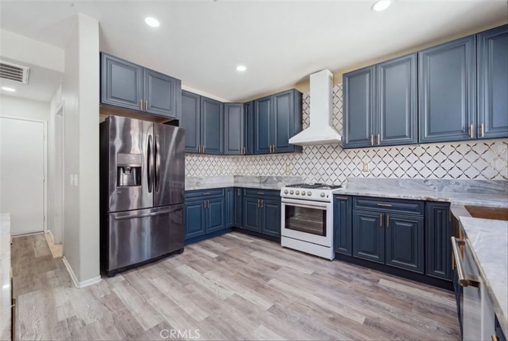 25928 Calle Ensenada Property Photo 10