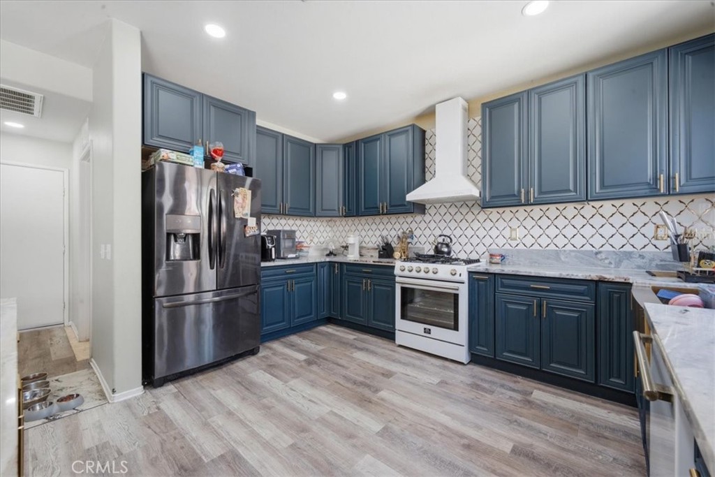 25928 Calle Ensenada Property Photo 11