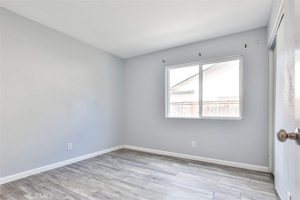 1452 Hummingbird Property Photo 22