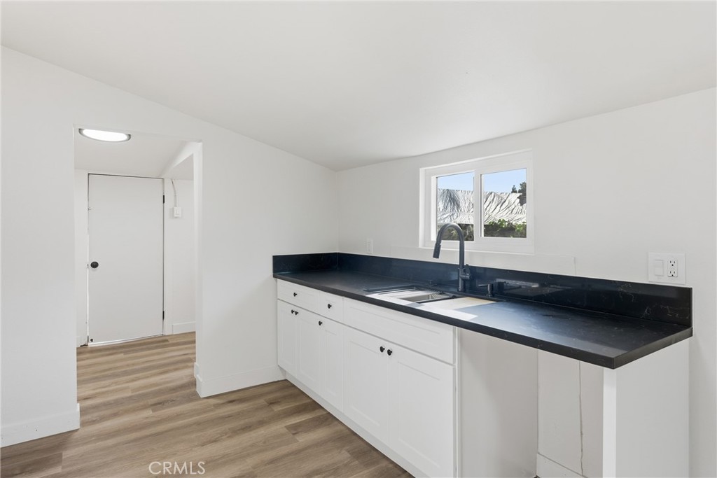 9777 Feron Property Photo 7