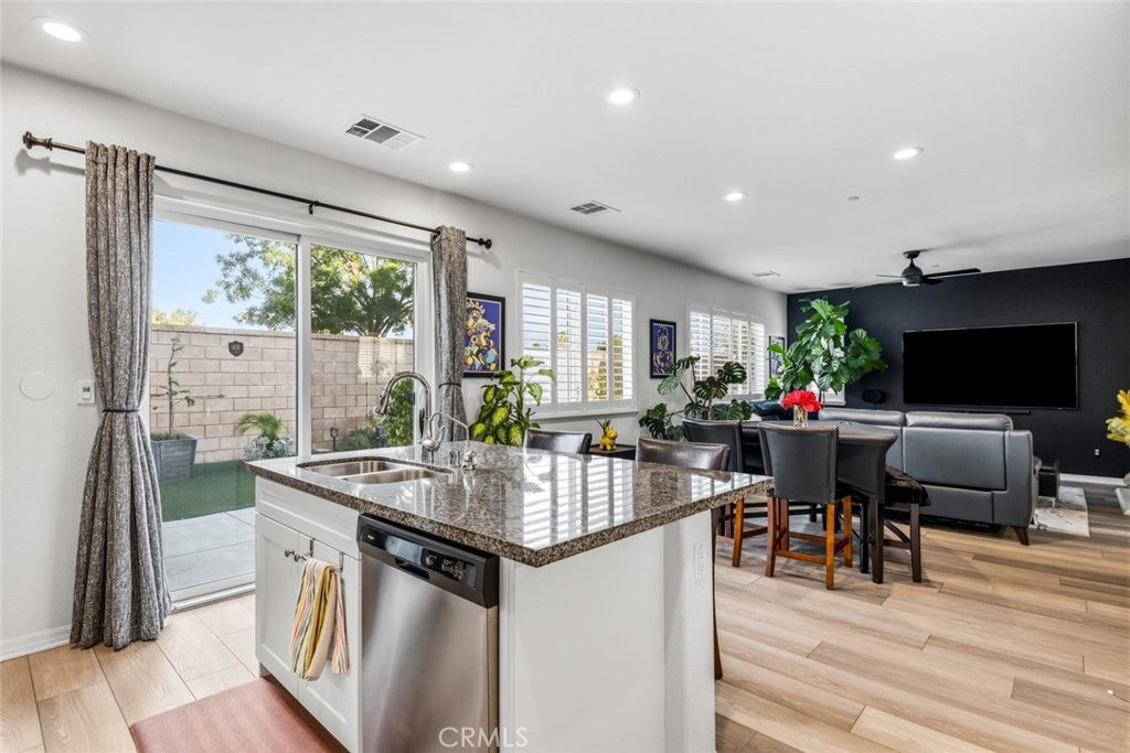 6389 Bluestone Way Property Photo 10