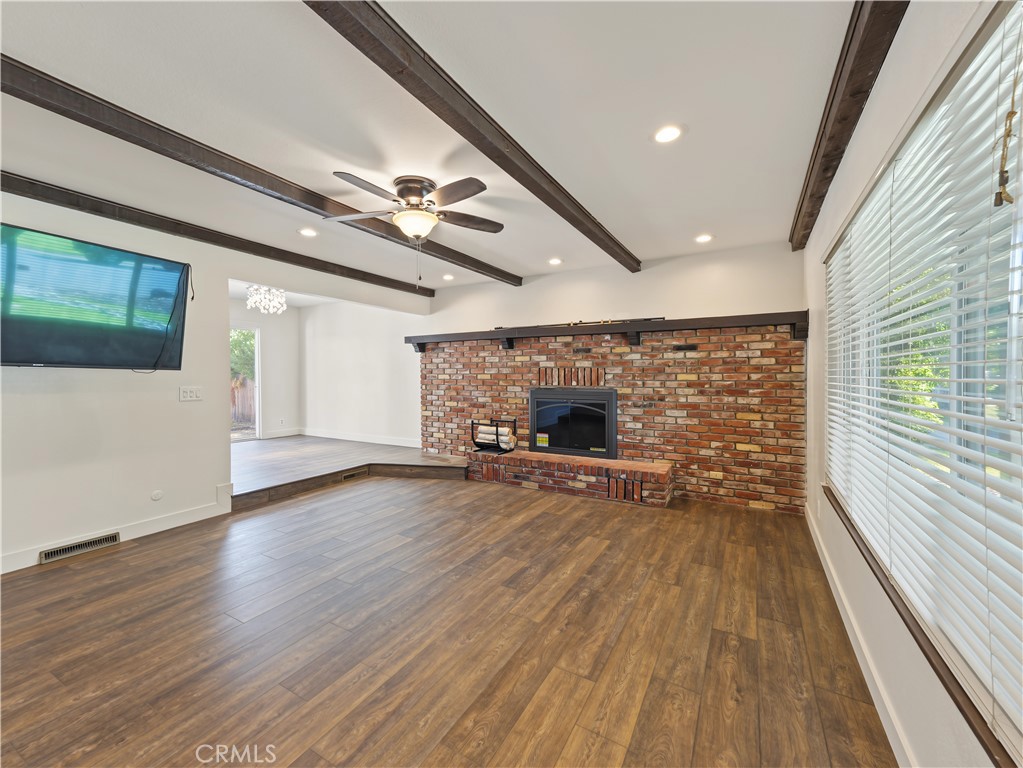 564 Estate Street Property Photo 15