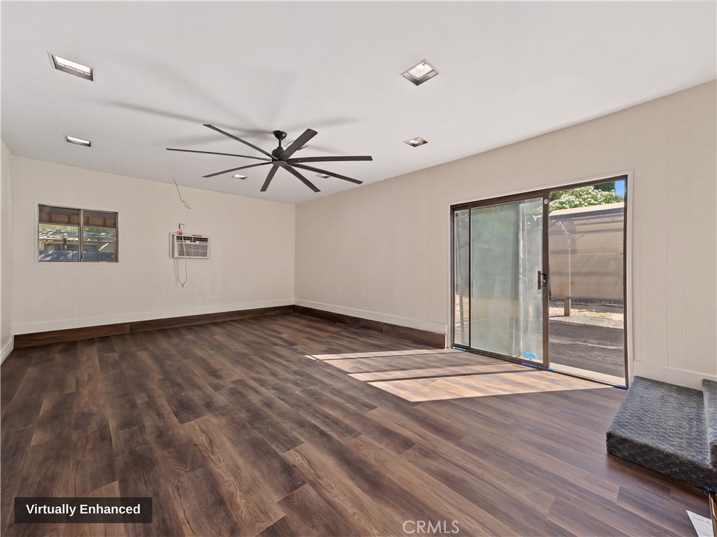 564 Estate Street Property Photo 17