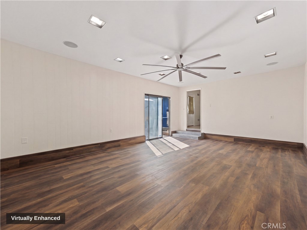 564 Estate Street Property Photo 18