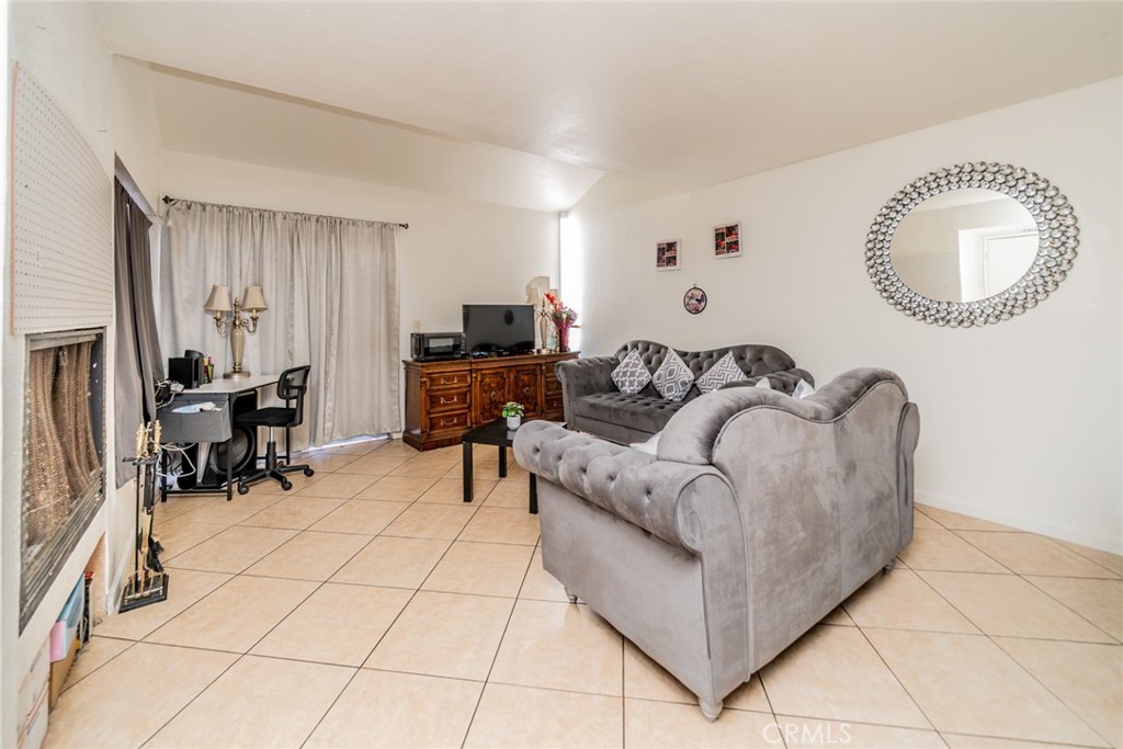 16595 Upland F Property Photo 17