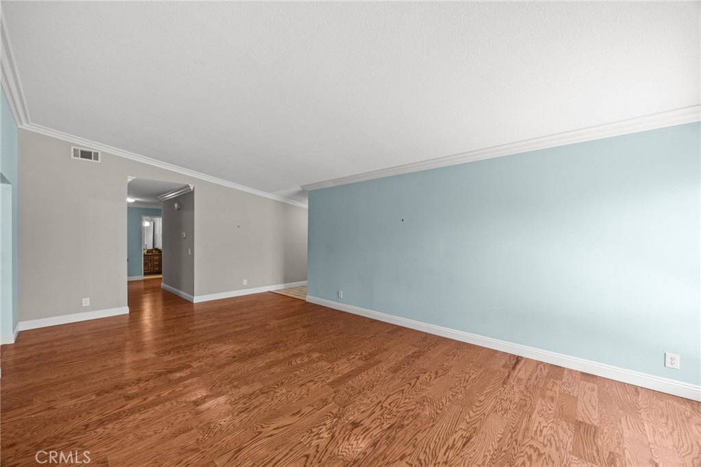 2609 Orchard Court Property Photo 4