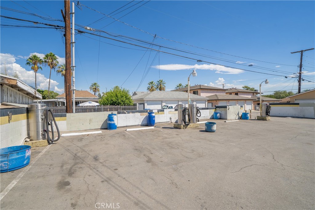 514 N Azusa Property Photo 7