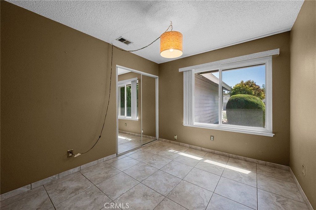 2994 La Verne Property Photo 14