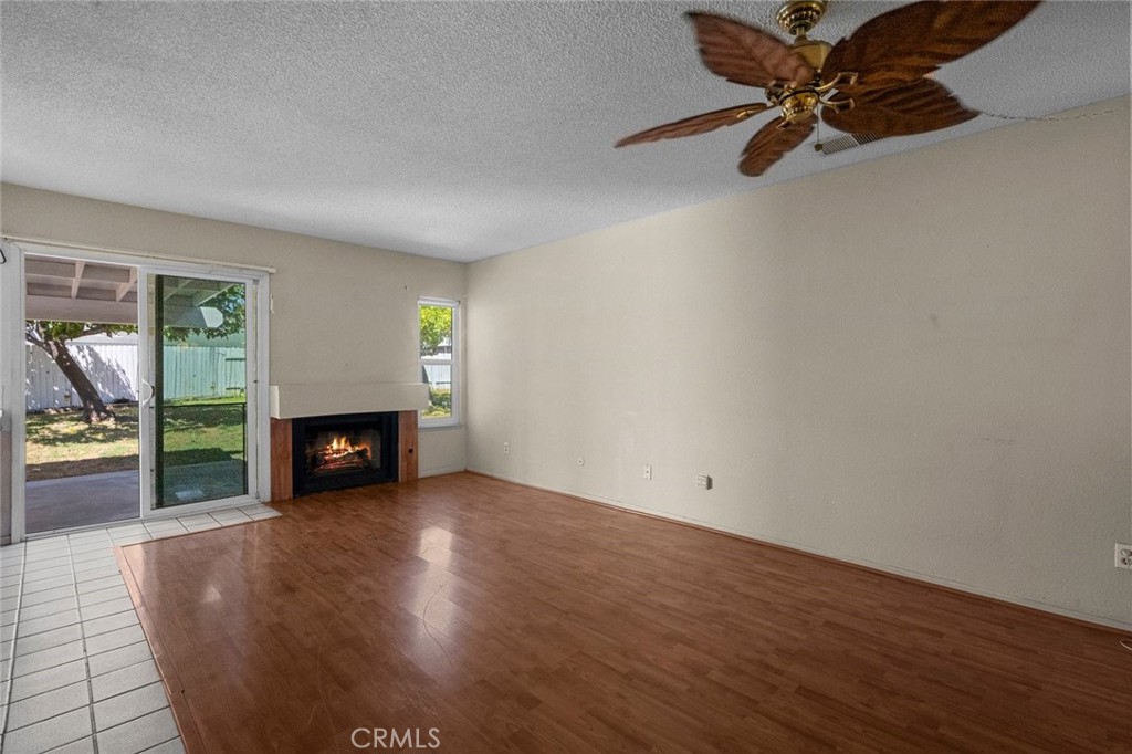 2994 La Verne Property Photo 56