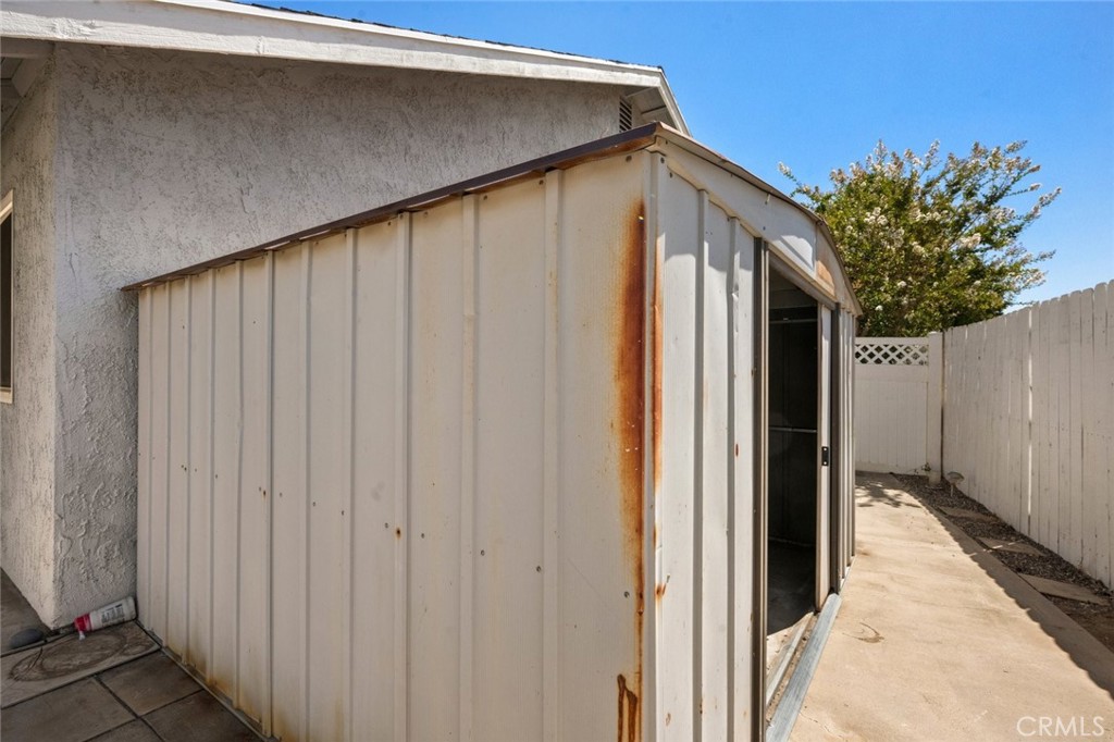 2994 La Verne Property Photo 57