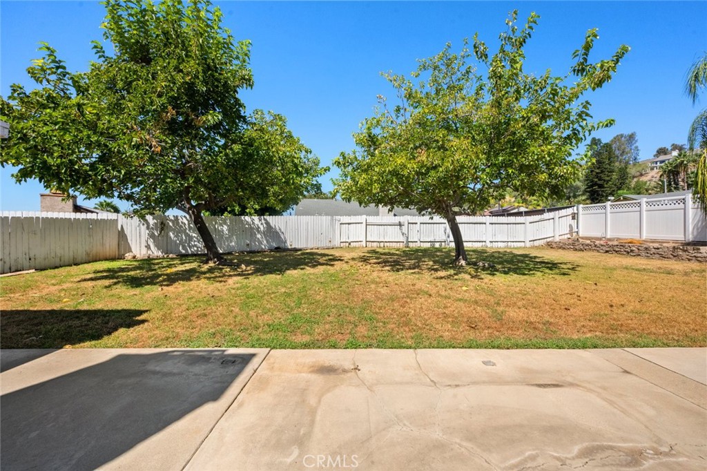 2994 La Verne Property Photo 65