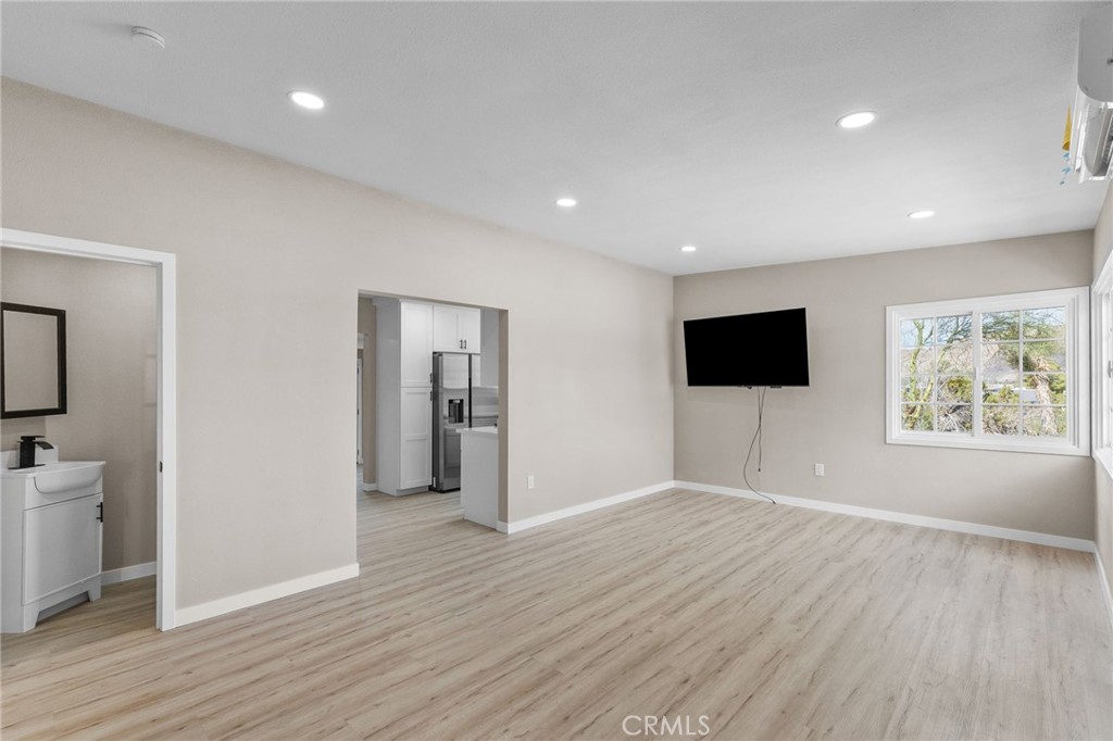 7888 Fox Trail Property Photo 18
