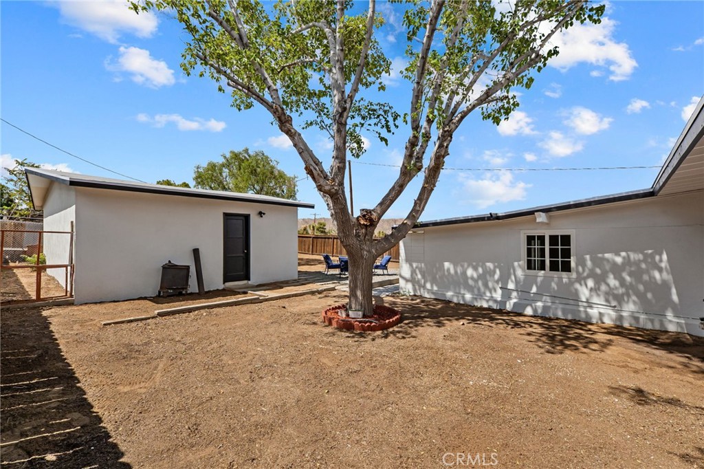 7888 Fox Trail Property Photo 32
