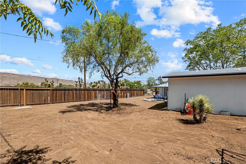 7888 Fox Trail Property Photo 34