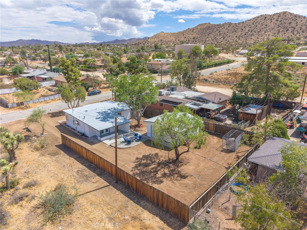 7888 Fox Trail Property Photo 35