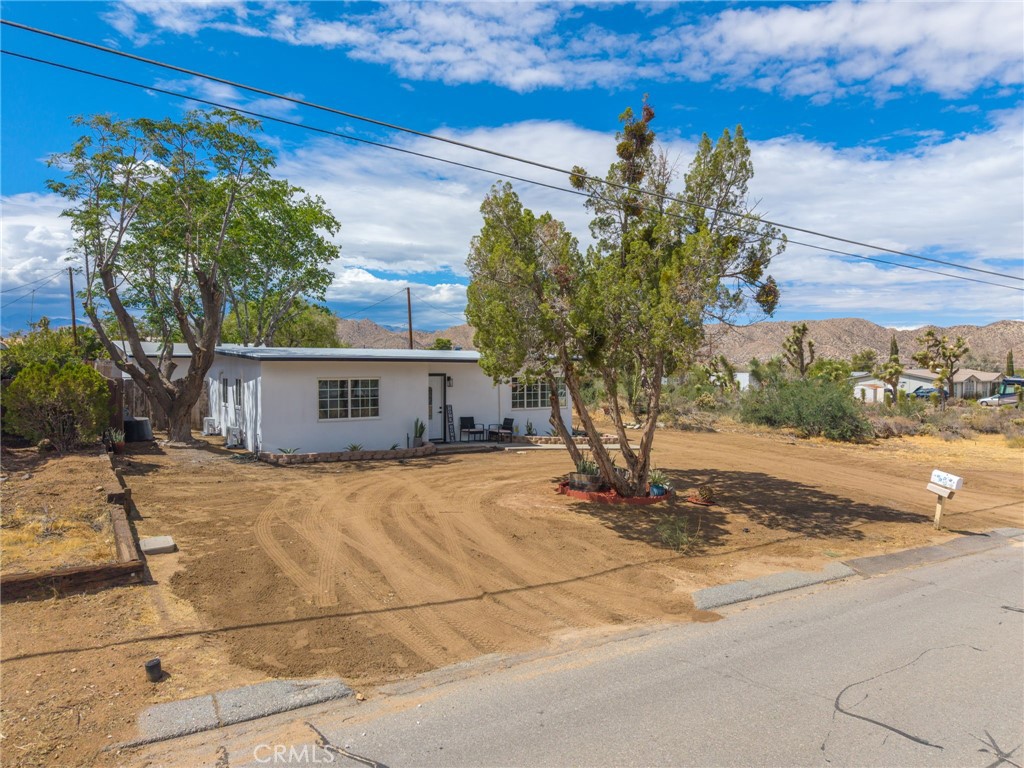 7888 Fox Trail Property Photo 39