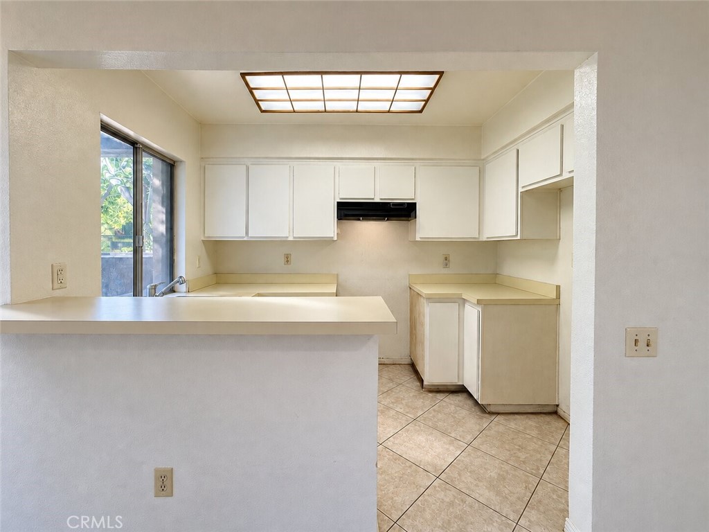 8009 Caminito De Pizza B Property Photo 7