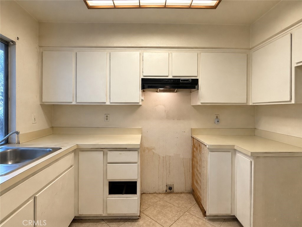 8009 Caminito De Pizza B Property Photo 8