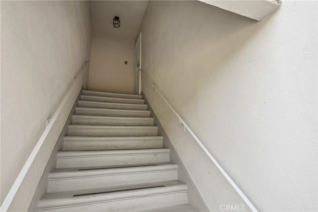 15721 Freeman Avenue 6 Property Photo 2