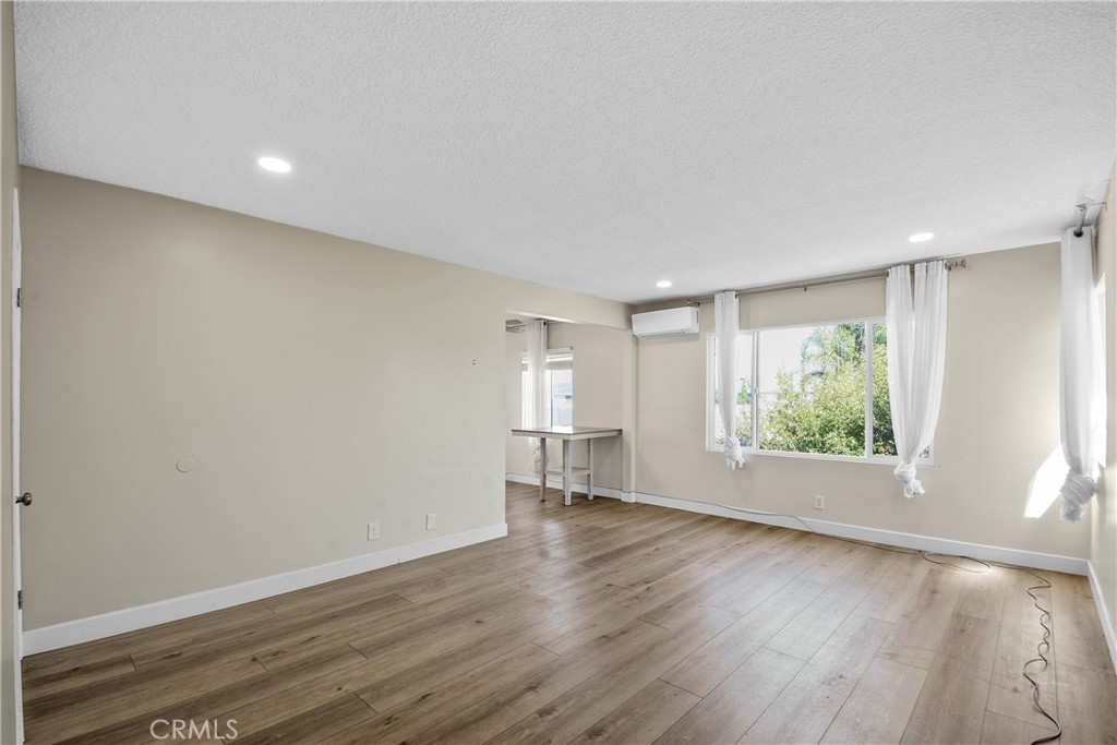 15721 Freeman Avenue 6 Property Photo 3