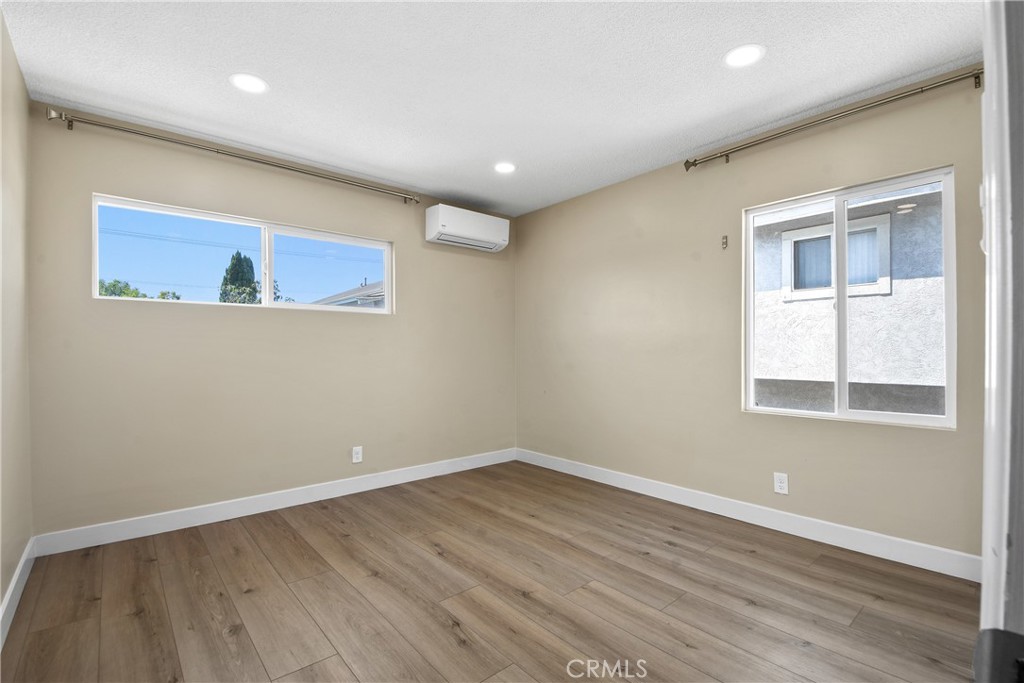 15721 Freeman Avenue 6 Property Photo 6
