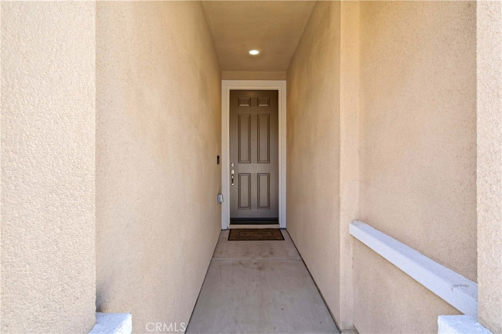 10260 Torrey Court Property Photo 4