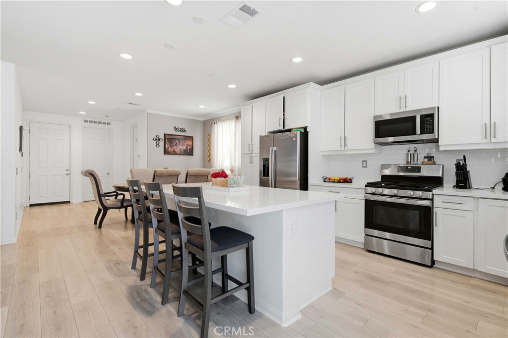 10260 Torrey Court Property Photo 11