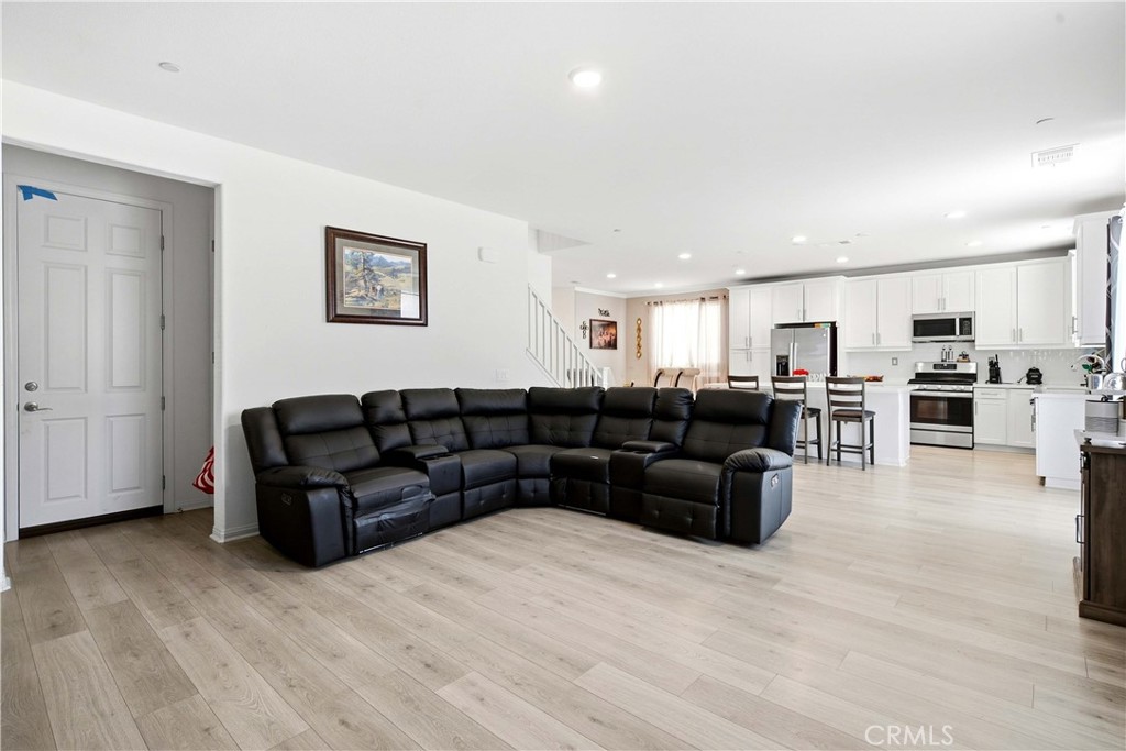 10260 Torrey Court Property Photo 15