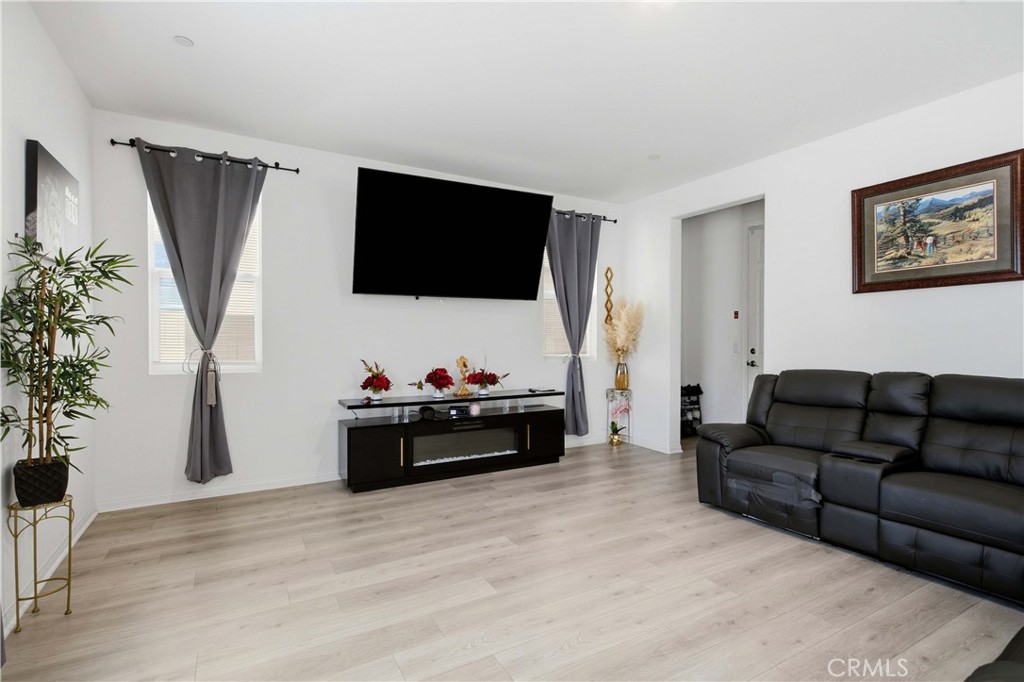 10260 Torrey Court Property Photo 16