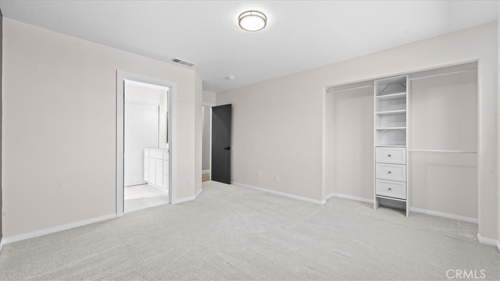14208 Estate Property Photo 10