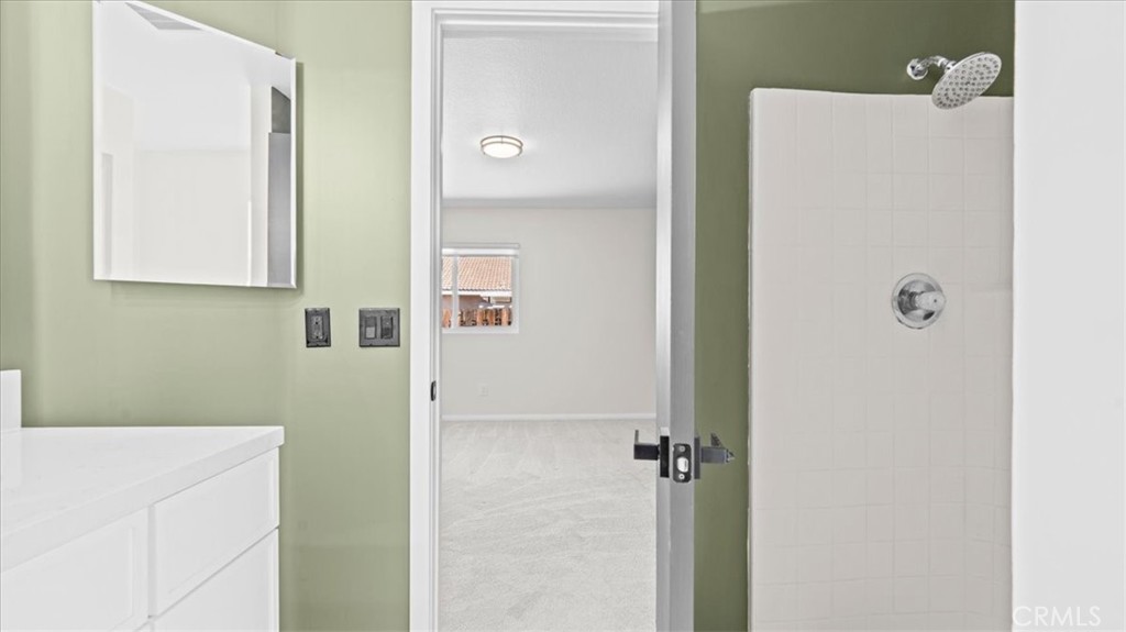 14208 Estate Property Photo 12
