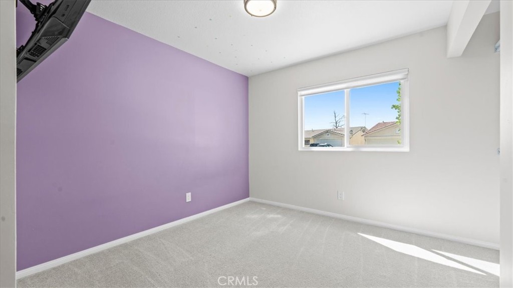 14208 Estate Property Photo 16