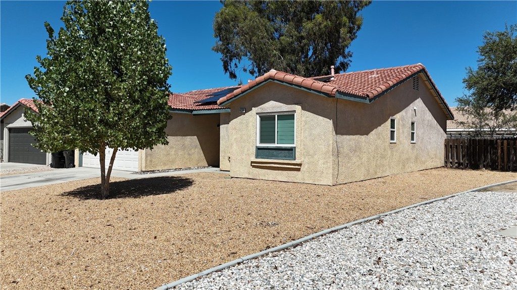 14208 Estate Property Photo 26
