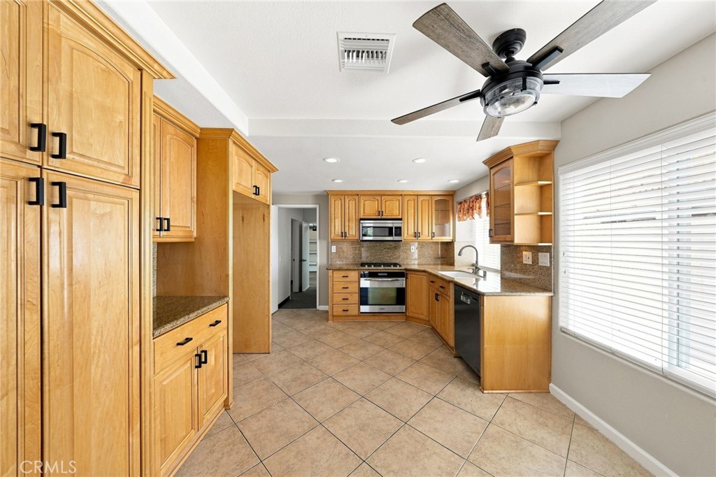 11813 Mount Everett Court Property Photo 6