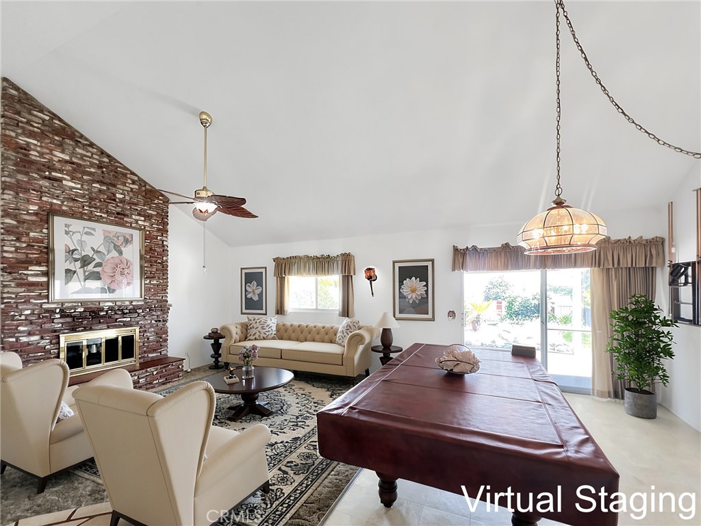 8845 Somerset Property Photo 4