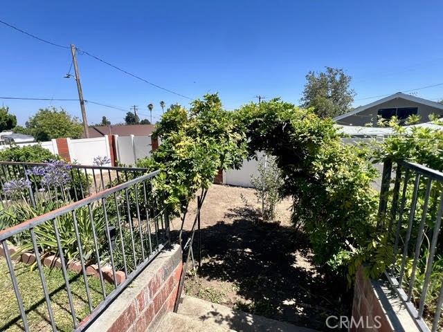 8845 Somerset Property Photo 10
