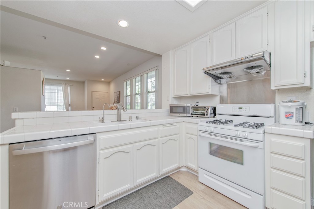 17740 Bronte Road 90 Property Photo 11