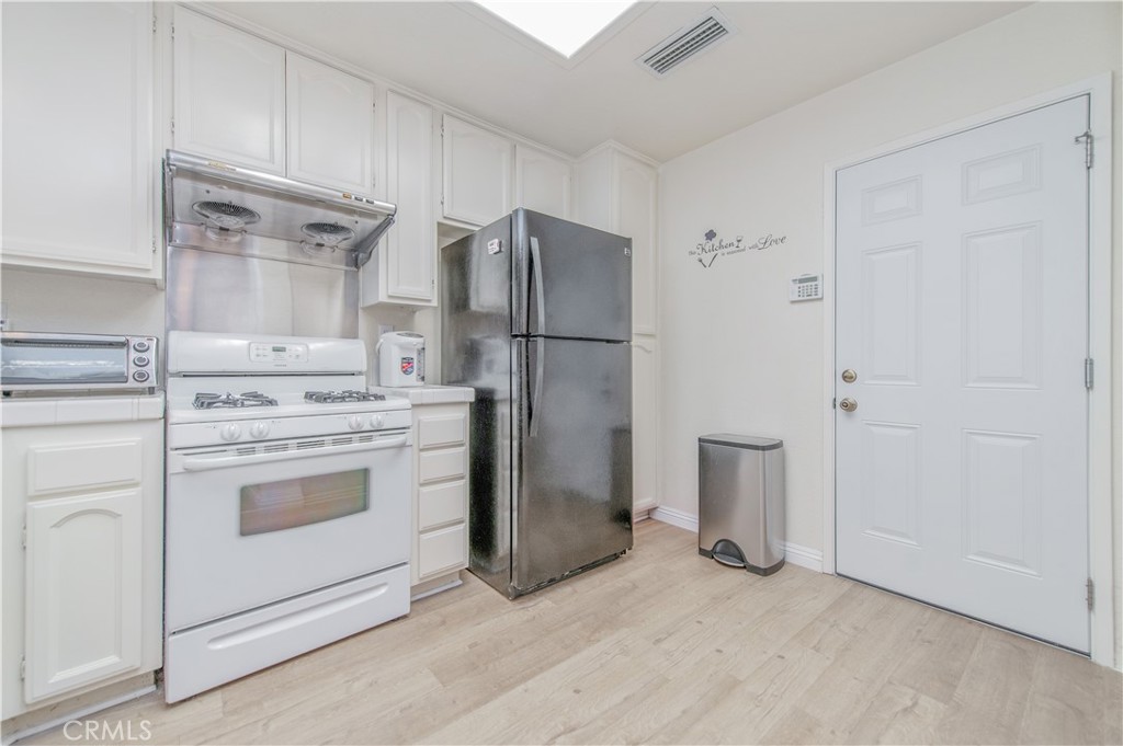 17740 Bronte Road 90 Property Photo 12