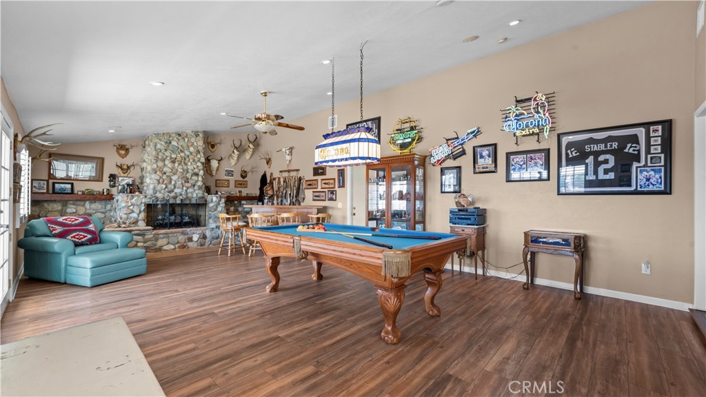 11658 Del Sur Property Photo 7
