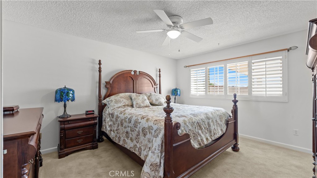 11658 Del Sur Property Photo 12
