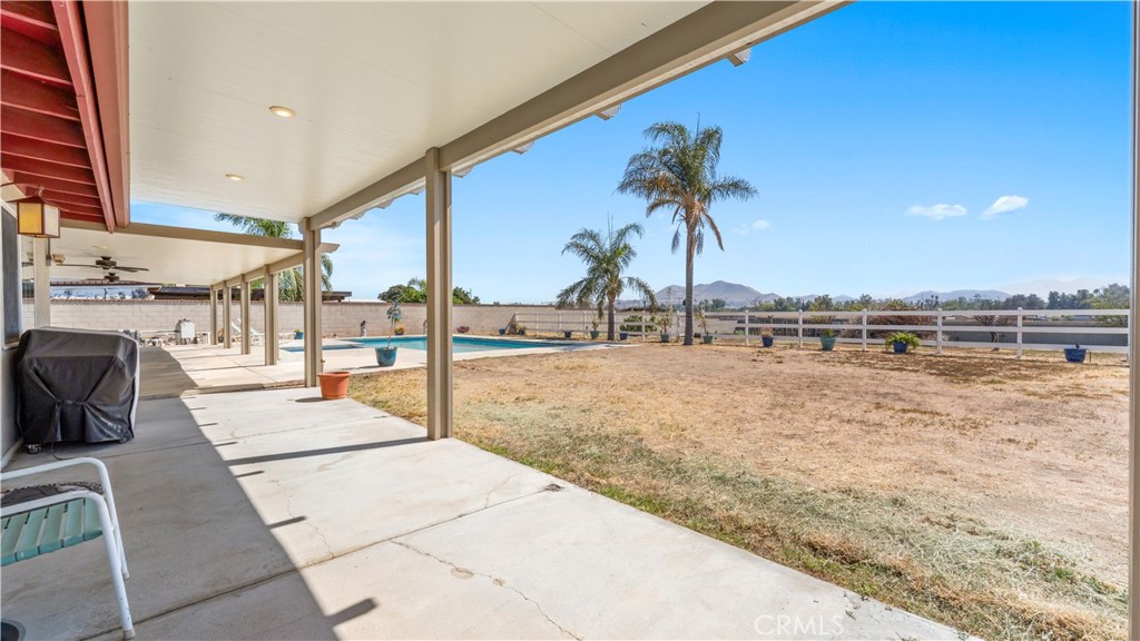 11658 Del Sur Property Photo 19