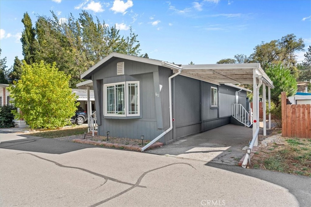 22800 Byron Property Photo 2