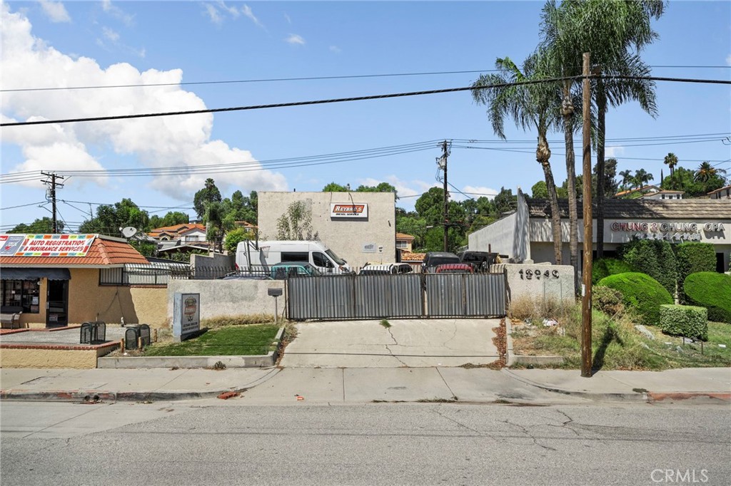 19949 Valley Blvd Property Photo 1