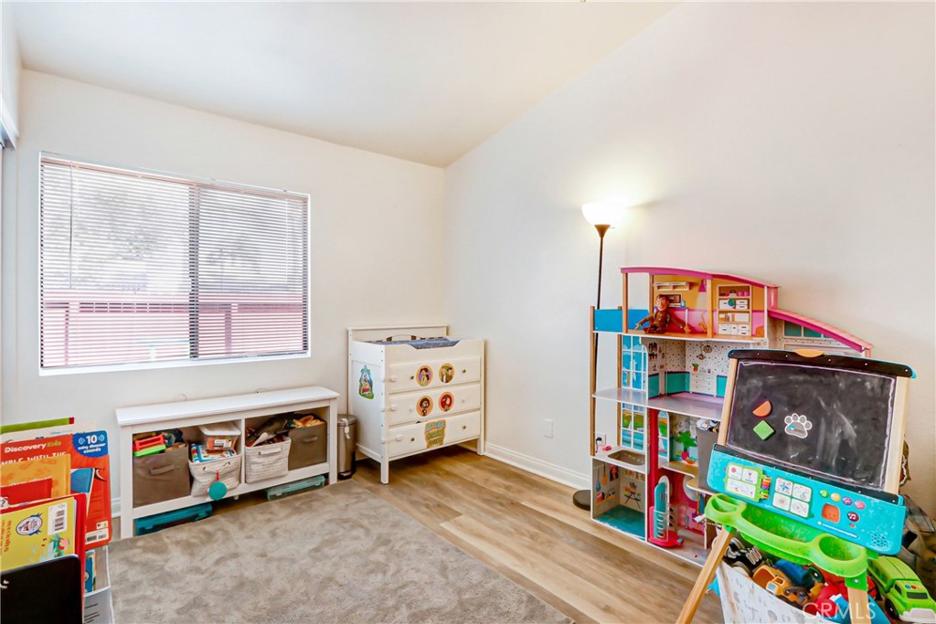 9505 Arlington 17 Property Photo 6