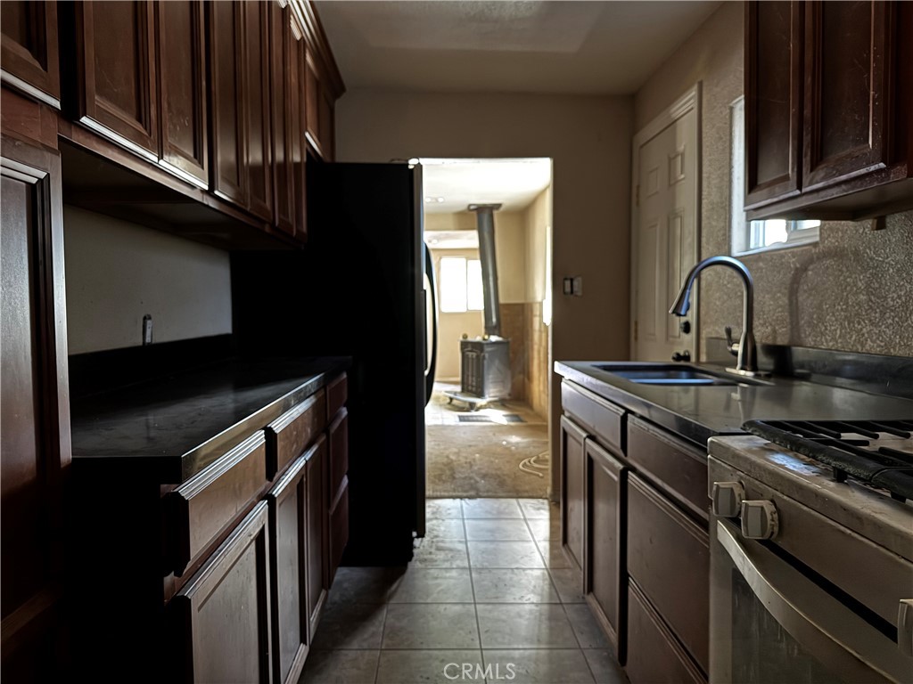 796 N Village Property Photo 12